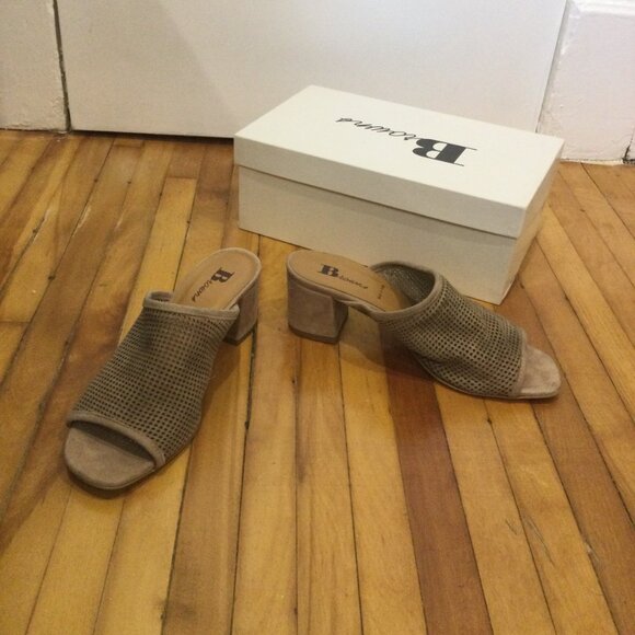 Brown's Beige Suede Leather Warwick Sandals (Size 9) (BNIB) - Picture 4 of 9